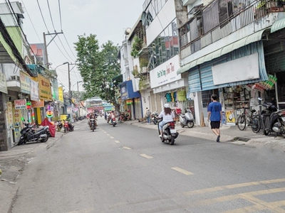Cho thuê pjongf khép kín chính chủ t2 5145
