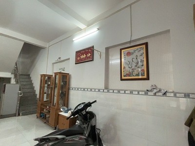 Cho thuê pjongf khép kín chính chủ t2 5296