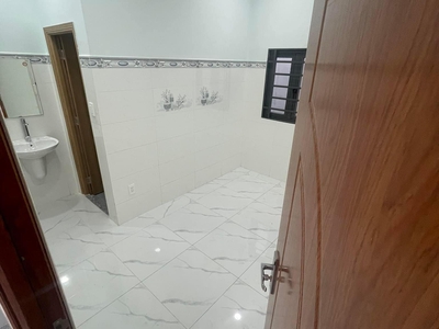 Cho thuê pjongf khép kín chính chủ t2 5593