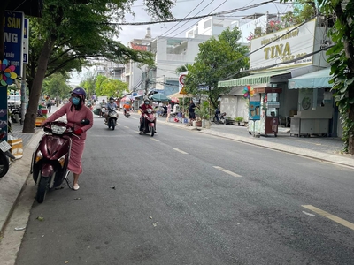 Cho thuê pjongf khép kín chính chủ t2 5586