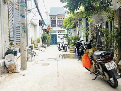 Cho thuê pjongf khép kín chính chủ t2 5567