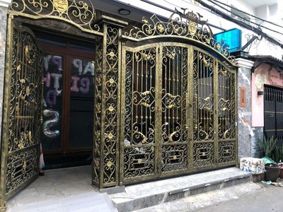 Cho thuê pjongf khép kín chính chủ t2 5576