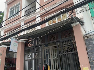 Cho thuê pjongf khép kín chính chủ t2 5483