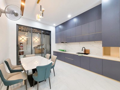 Cho thuê pjongf khép kín chính chủ t2 5432