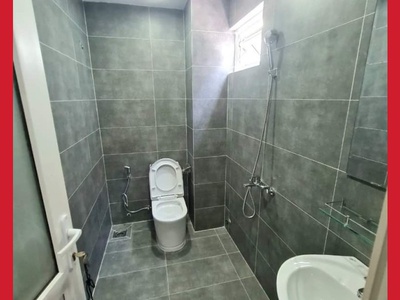 Cho thuê pjongf khép kín chính chủ t2 5442