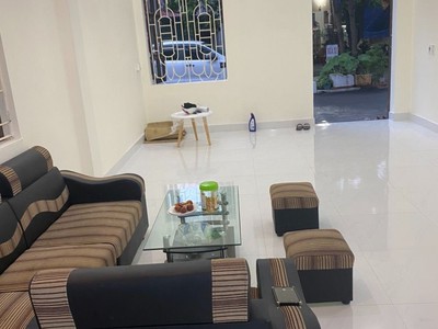 Cho thuê pjongf khép kín chính chủ t2 5464