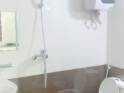 Cho thuê pjongf khép kín chính chủ t2 5466