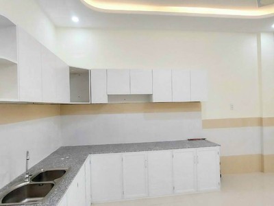 Cho thuê pjongf khép kín chính chủ t2 5652