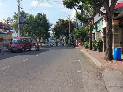 Cho thuê pjongf khép kín chính chủ t2 5773