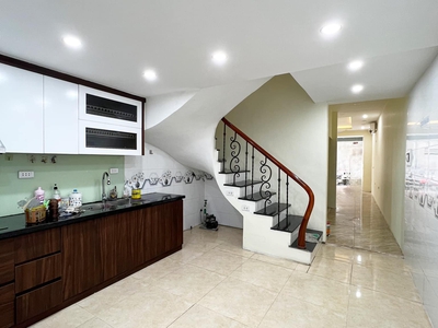 Cho thuê pjongf khép kín chính chủ t2 5925
