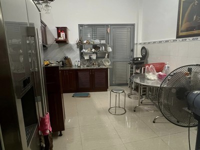 Cho thuê pjongf khép kín chính chủ t2 5922