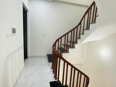 Cho thuê pjongf khép kín chính chủ t2 5909