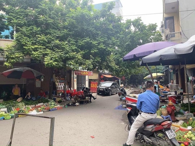 Cho thuê pjongf khép kín chính chủ t2 6040
