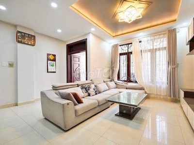 Cho thuê pjongf khép kín chính chủ t2 6137