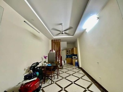 Cho thuê pjongf khép kín chính chủ t2 6337