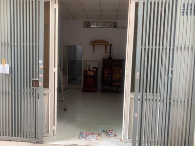 Cho thuê pjongf khép kín chính chủ t2 6376