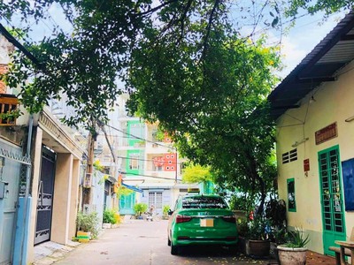 Cho thuê pjongf khép kín chính chủ t2 6348