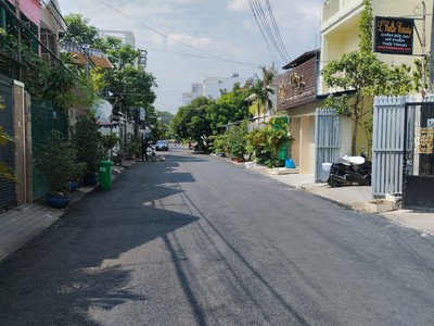 Cho thuê pjongf khép kín chính chủ t2 6505