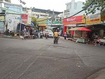 Cho thuê pjongf khép kín chính chủ t2 6571