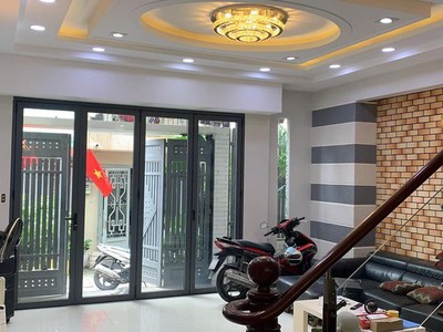 Cho thuê pjongf khép kín chính chủ t2 6222
