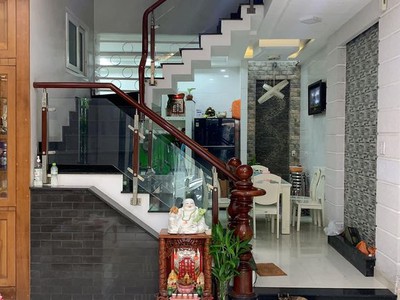 Cho thuê pjongf khép kín chính chủ t2 6223