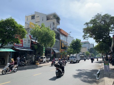 Cho thuê pjongf khép kín chính chủ t2 6157