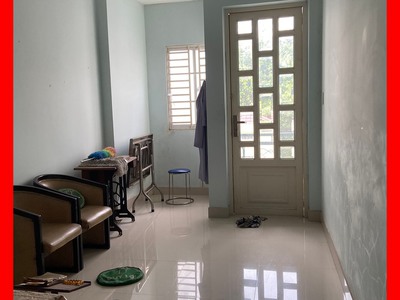 Cho thuê pjongf khép kín chính chủ t2 6459