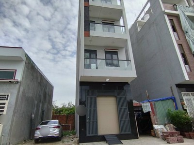 Cho thuê pjongf khép kín chính chủ t2 6202