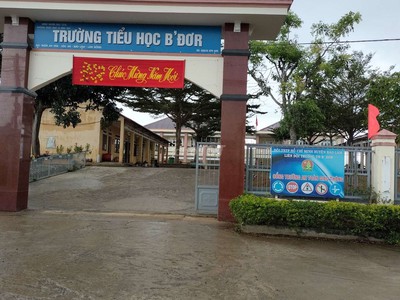 Cho thuê pjongf khép kín chính chủ t2 6978