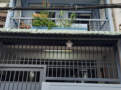 Cho thuê pjongf khép kín chính chủ t2 7149