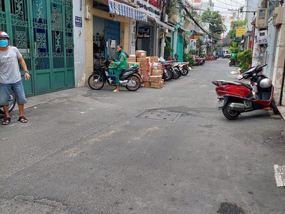 Cho thuê pjongf khép kín chính chủ t2 6776
