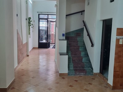 Cho thuê pjongf khép kín chính chủ t2 7032