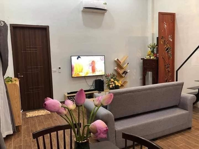 Cho thuê pjongf khép kín chính chủ t2 7093