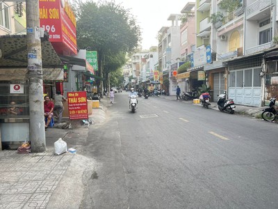 Cho thuê pjongf khép kín chính chủ t2 7159