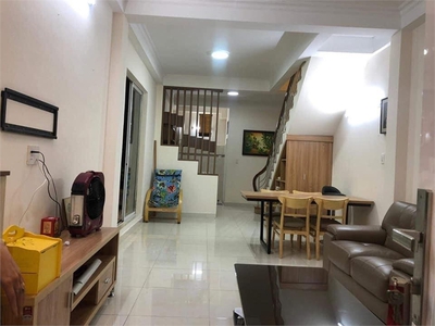 Cho thuê pjongf khép kín chính chủ t2 6666