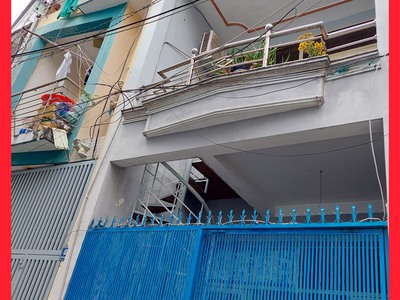 Cho thuê pjongf khép kín chính chủ t2 6774