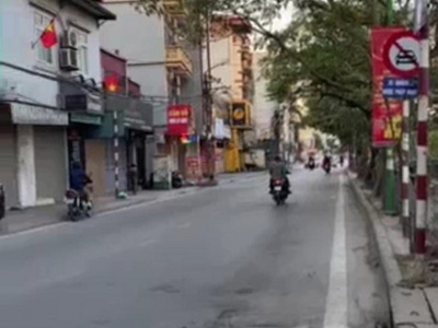 Cho thuê pjongf khép kín chính chủ t2 6657