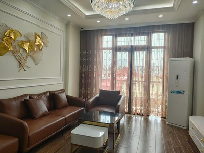 Cho thuê pjongf khép kín chính chủ t2 6646