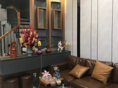 Cho thuê pjongf khép kín chính chủ t2 6875