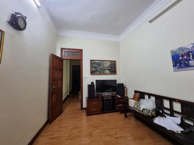 Cho thuê pjongf khép kín chính chủ t2 6963