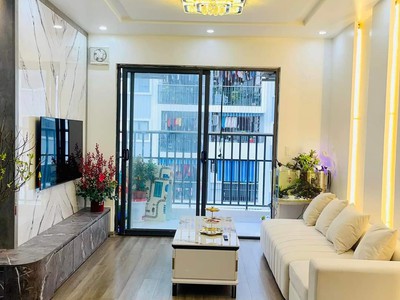Cho thuê pjongf khép kín chính chủ t2 7166