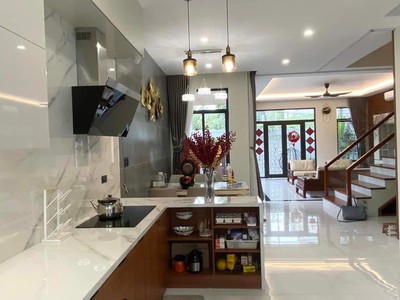 Cho thuê pjongf khép kín chính chủ t2 7165