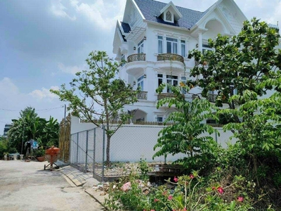 Cho thuê pjongf khép kín chính chủ t2 7536
