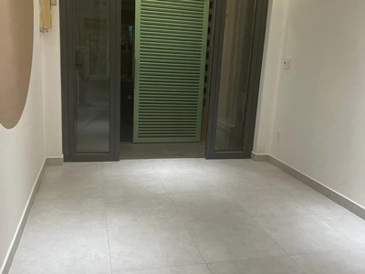 Cho thuê pjongf khép kín chính chủ t2 7517
