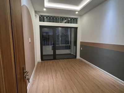 Cho thuê pjongf khép kín chính chủ t2 7513