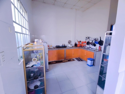 Cho thuê pjongf khép kín chính chủ t2 7428