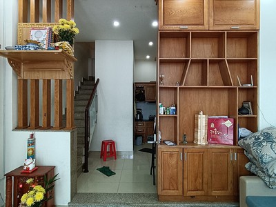 Cho thuê pjongf khép kín chính chủ t2 7435
