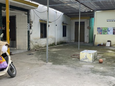 Cho thuê pjongf khép kín chính chủ t2 7322