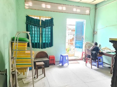 Cho thuê pjongf khép kín chính chủ t2 7249