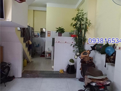 Cho thuê pjongf khép kín chính chủ t2 7595